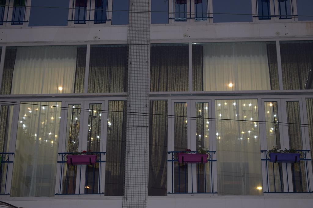 Damask Rose, Lebanese Guest House Jounieh Exterior photo