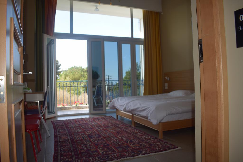 Damask Rose, Lebanese Guest House Jounieh Exterior photo